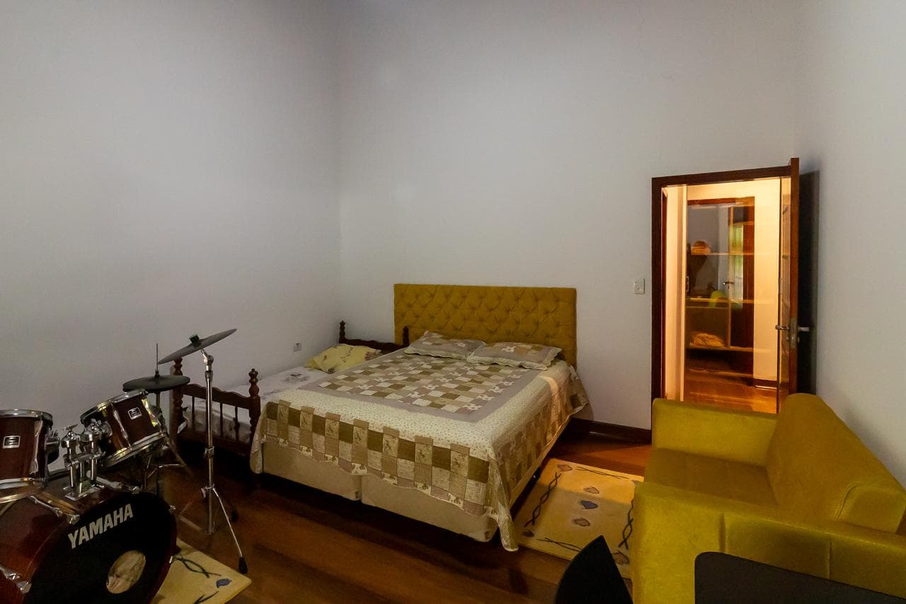 Quarto de uma das acomodações da Toca das Corujas